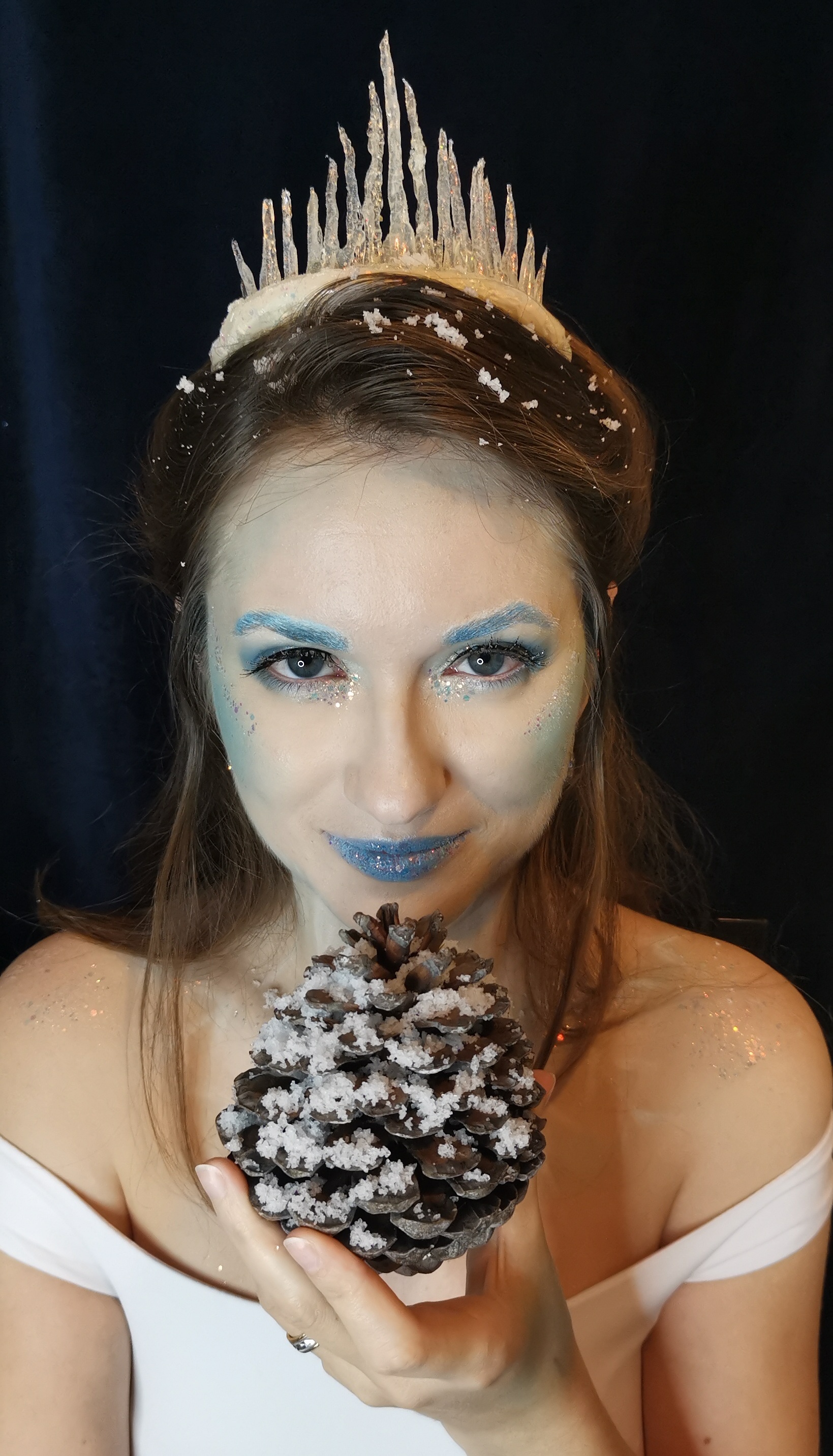 Ice queen with acorn makeup portfolio image